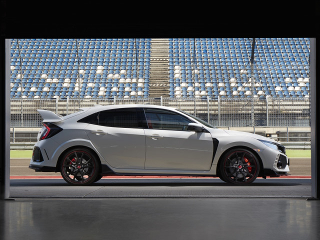 Honda Civic Type-R фото