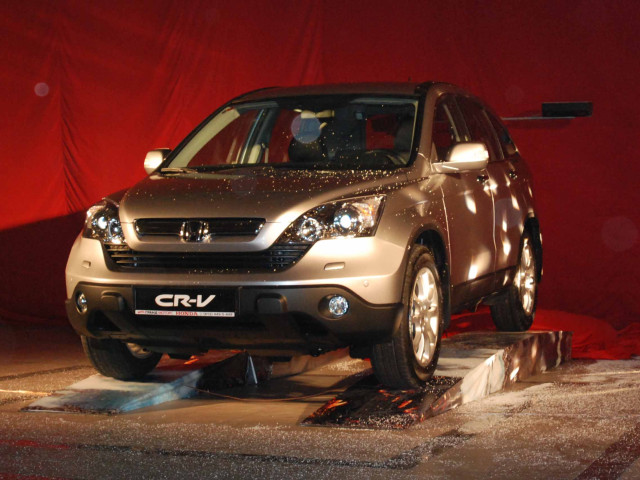 Honda CR-V фото