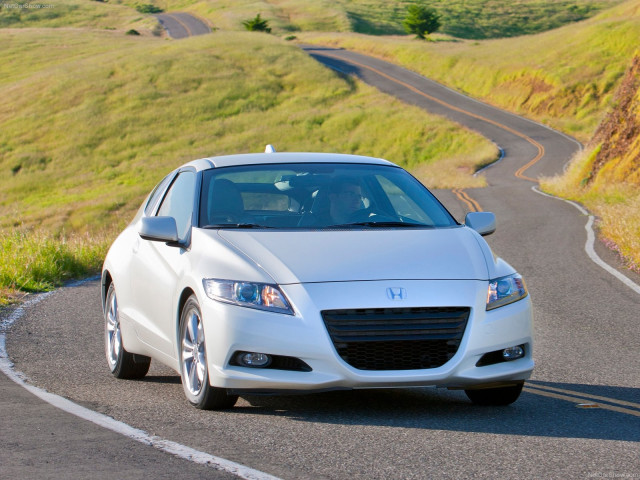 Honda CR-Z фото