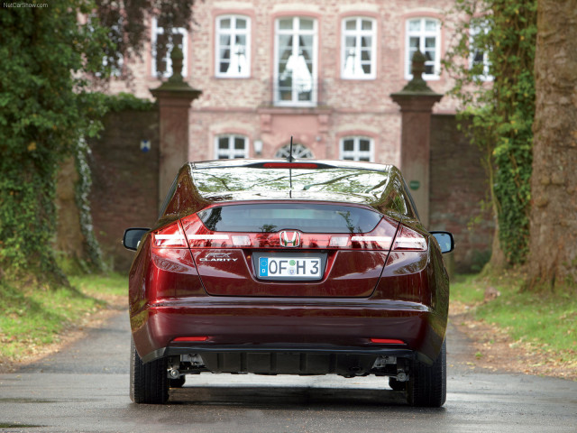 Honda FCX Clarity фото