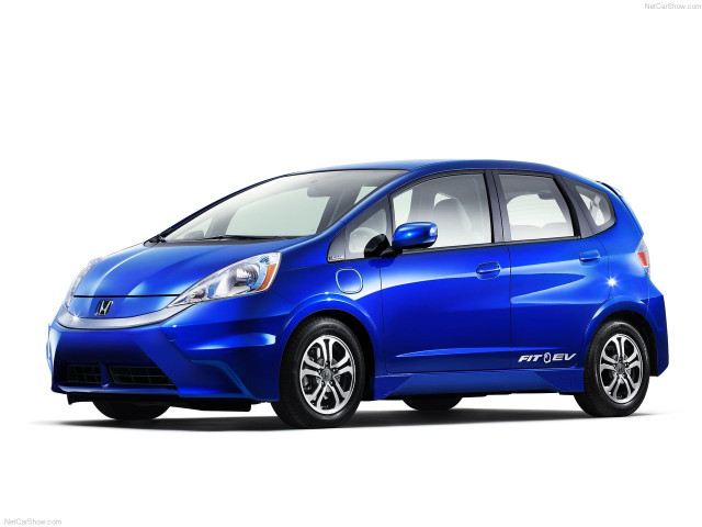 Honda Fit EV фото