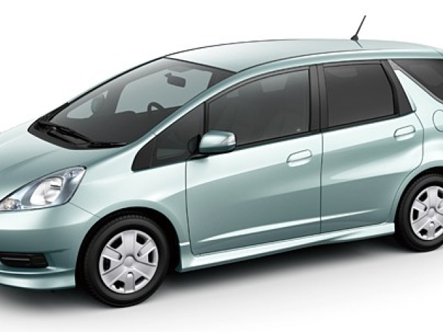 Honda Fit Shuttle фото