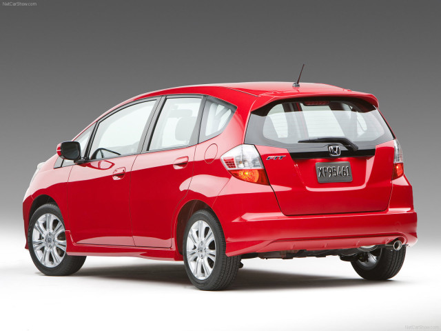 Honda Fit Sport фото