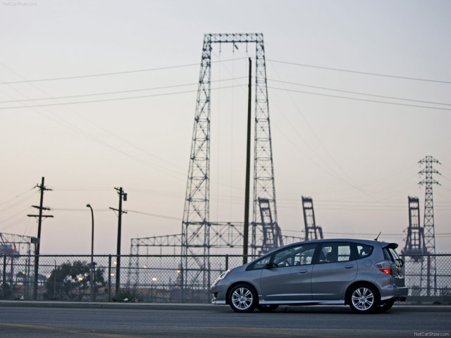 Honda Fit Sport фото