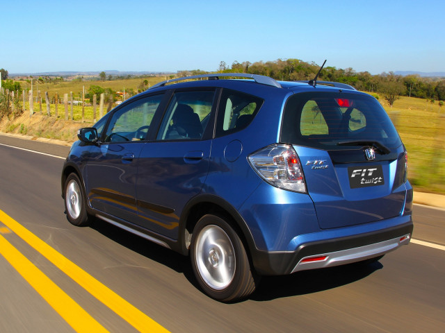 Honda Fit фото