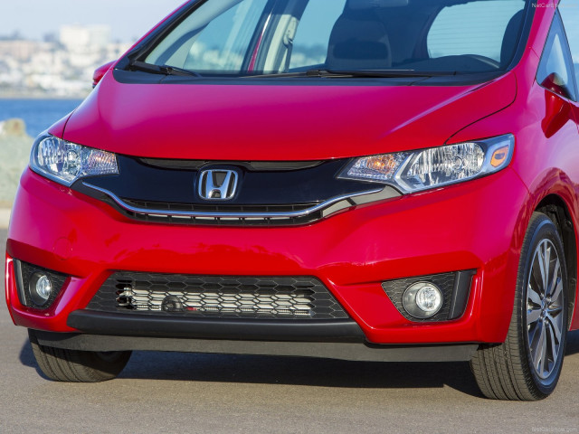 Honda Fit фото