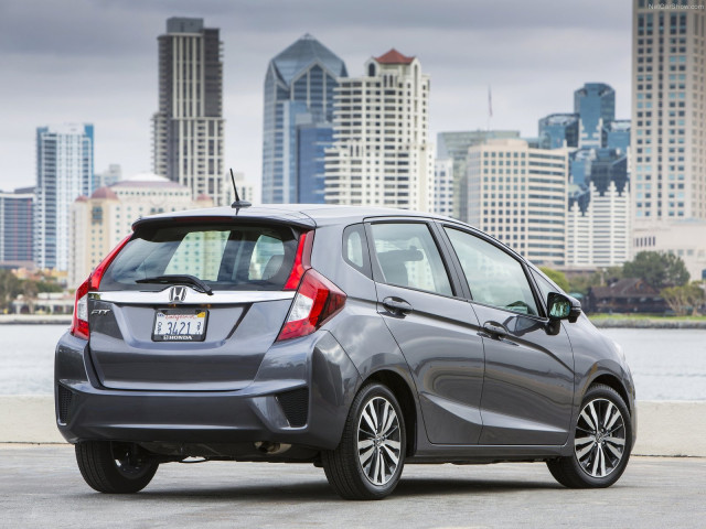 Honda Fit фото