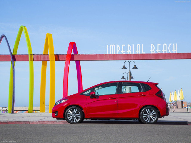 Honda Fit фото