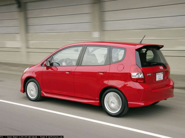 Honda Fit фото