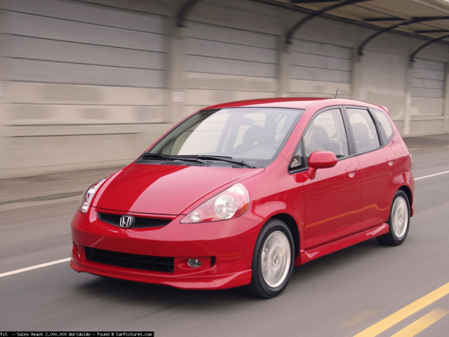 Honda Fit фото