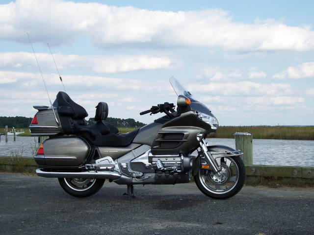 Honda Goldwing фото