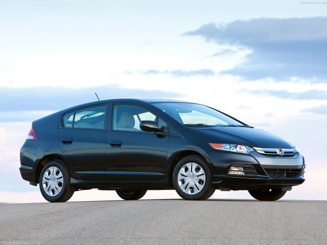 Honda Insight фото