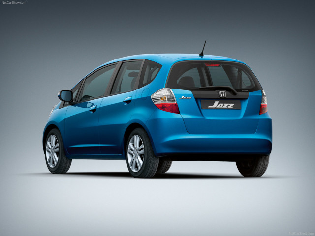 Honda Jazz фото