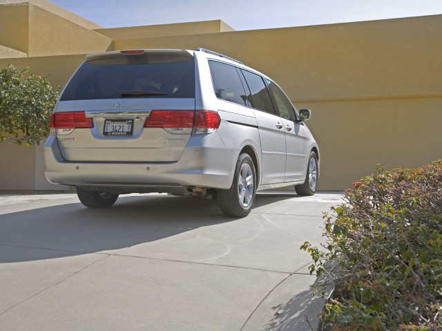 Honda Odyssey фото