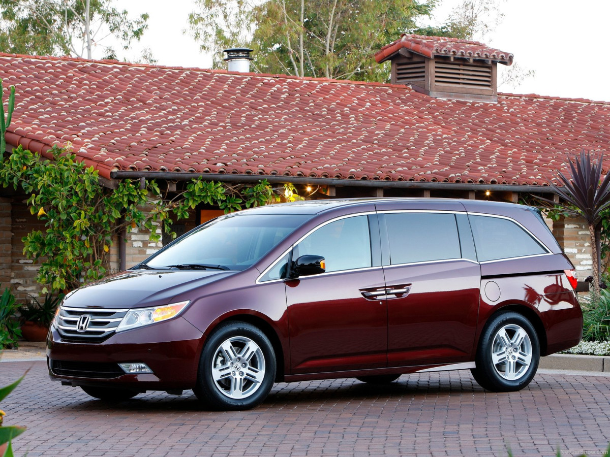 Honda Odyssey фото 87359