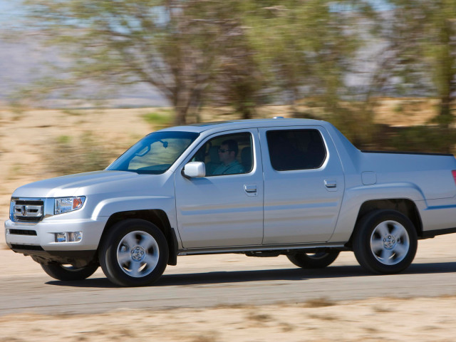 Honda Ridgeline фото