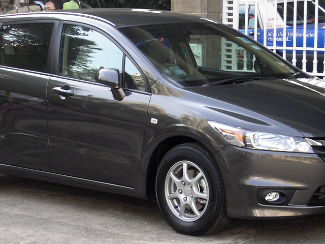 Honda Stream фото