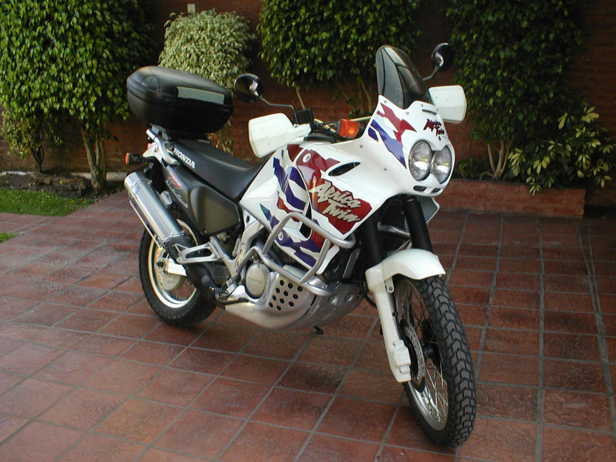 Honda XRV 750 Africa Twin фото 25178