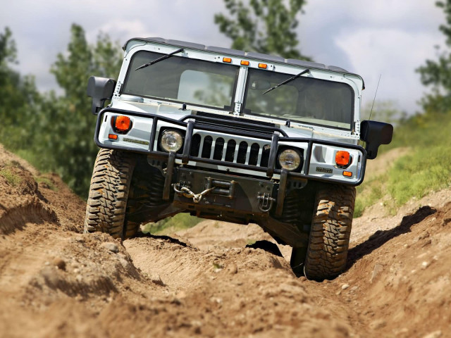 Hummer H1 фото