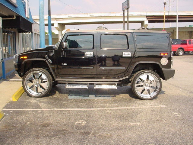 Hummer H2 фото