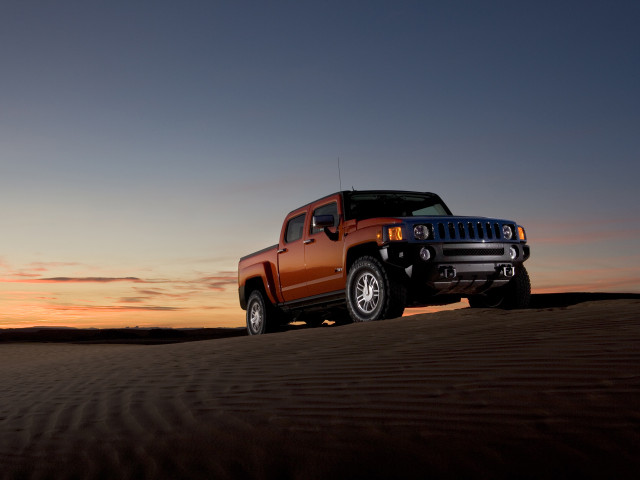 Hummer H3T фото