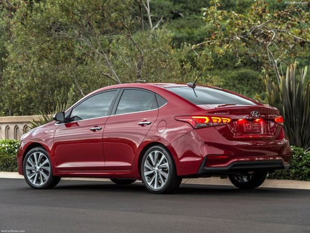 Hyundai Accent фото