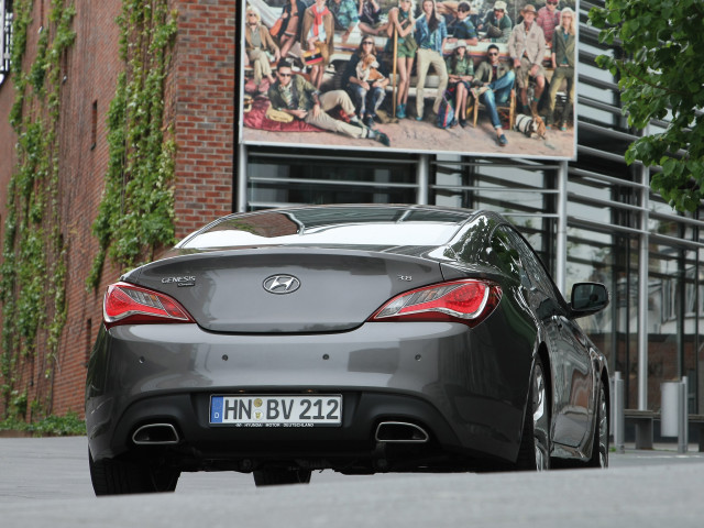 Hyundai Genesis Coupe фото