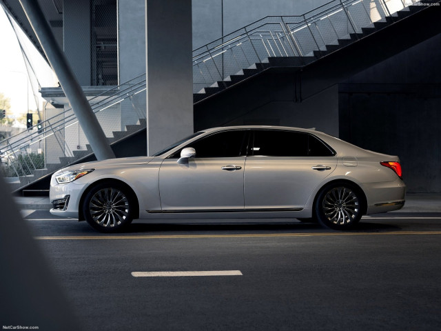 Hyundai Genesis G90 фото