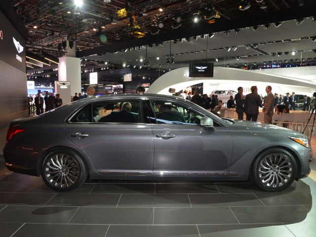 Hyundai Genesis G90 фото