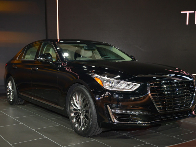 Hyundai Genesis G90 фото