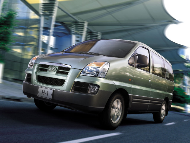 Hyundai H-1 фото