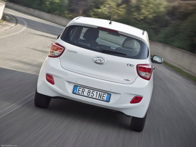 Hyundai i10 фото