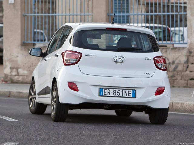 Hyundai i10 фото