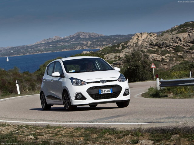 Hyundai i10 фото