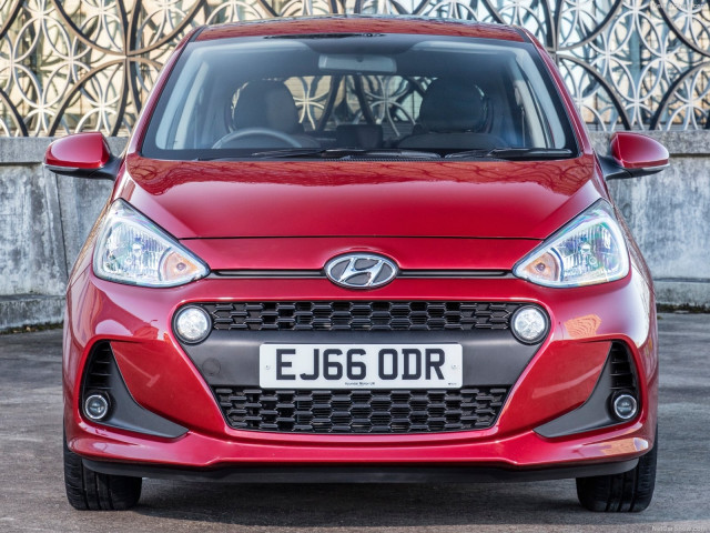 Hyundai i10 фото