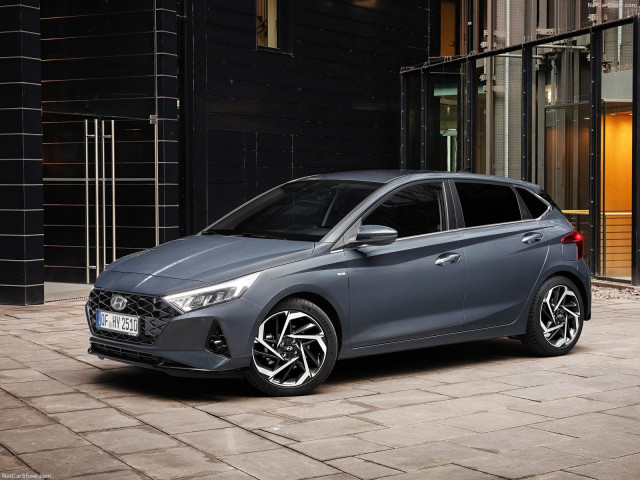 Hyundai i20 фото