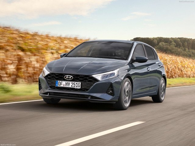 Hyundai i20 фото