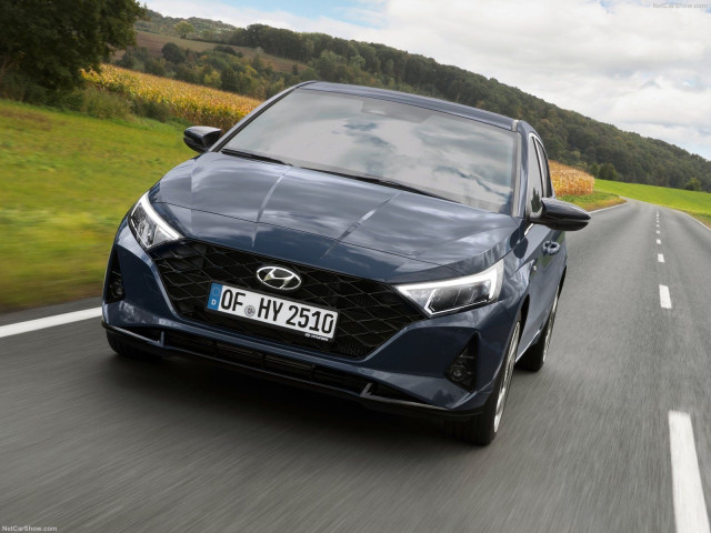 Hyundai i20 фото