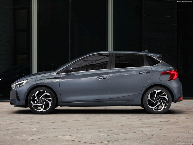 Hyundai i20 фото