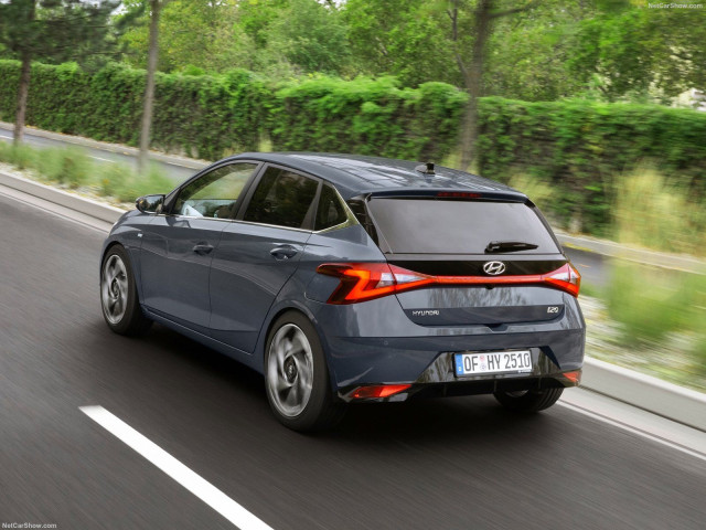 Hyundai i20 фото