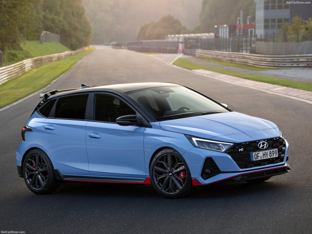 Hyundai i20 фото