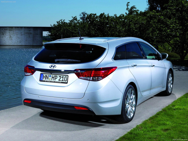 Hyundai i40 Wagon фото