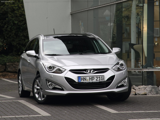 Hyundai i40 фото