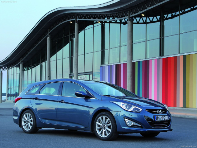 Hyundai i40 фото