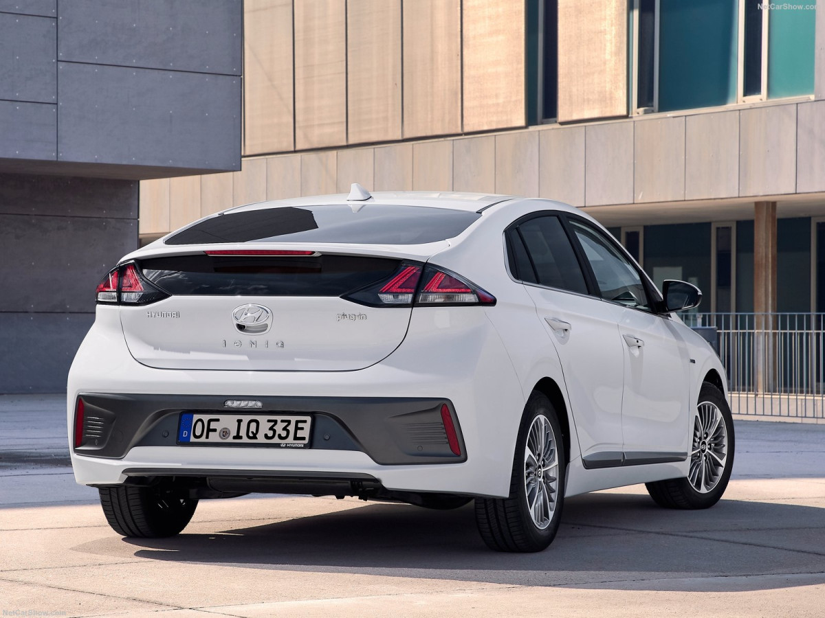 Hyundai Ioniq фото 201880