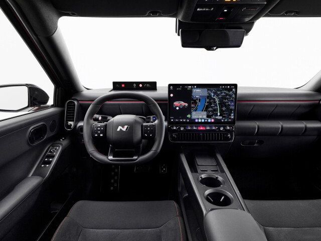 Hyundai Ioniq фото