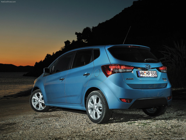 Hyundai ix20 фото