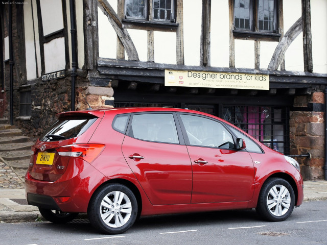 Hyundai ix20 фото