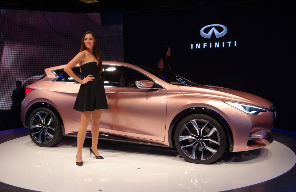 Infiniti QX30 фото 128247