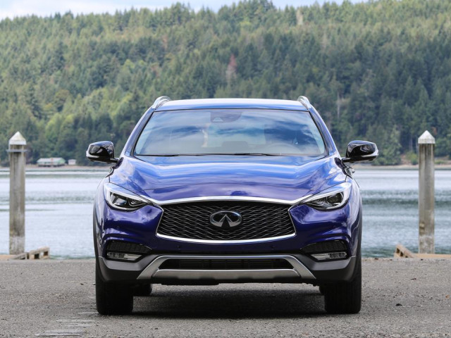 Infiniti QX30 фото